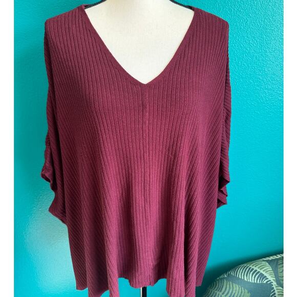a.n.a. A New Approach Burgundy Short Sleeve Poncho Sweater Women's Large - Picture 2 of 11